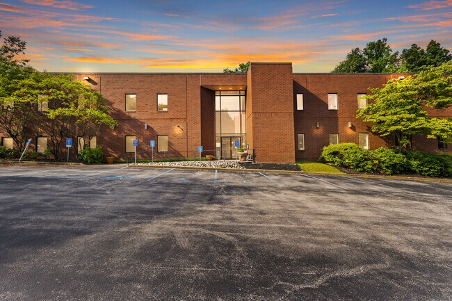More details for 21 Industrial Blvd, Paoli, PA - Office/Medical for Lease