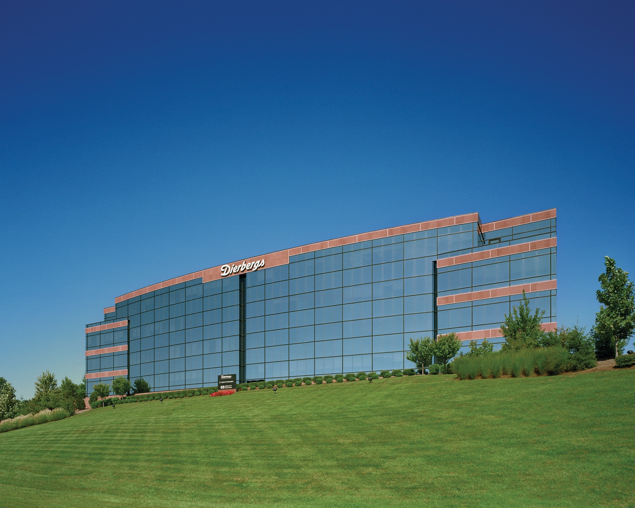 16690 Swingley Ridge Rd, Chesterfield, MO for lease Primary Photo- Image 1 of 3