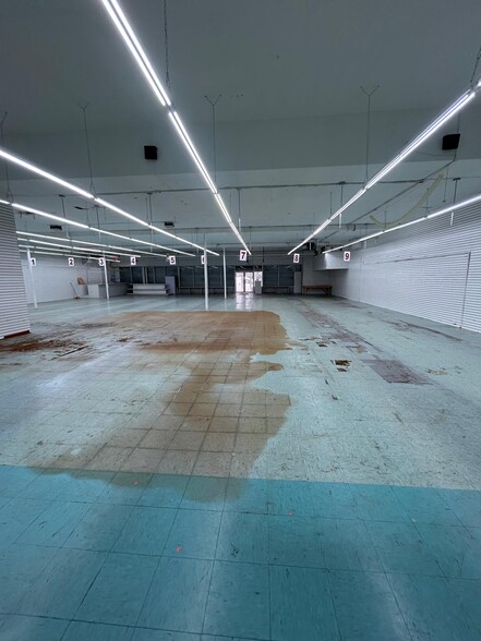 3315-3323 Avenue H, Brooklyn, NY for lease - Building Photo - Image 2 of 7