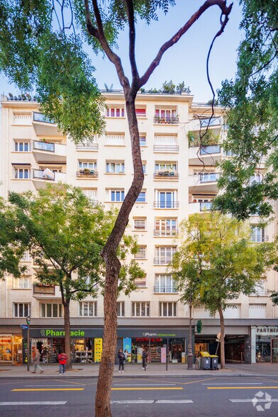110 Rue D'Alesia, Paris à vendre - Photo du bâtiment - Image 3 de 7