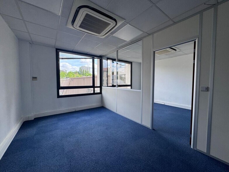 Bureau dans Bagnolet à louer - Photo intérieure - Image 2 de 7