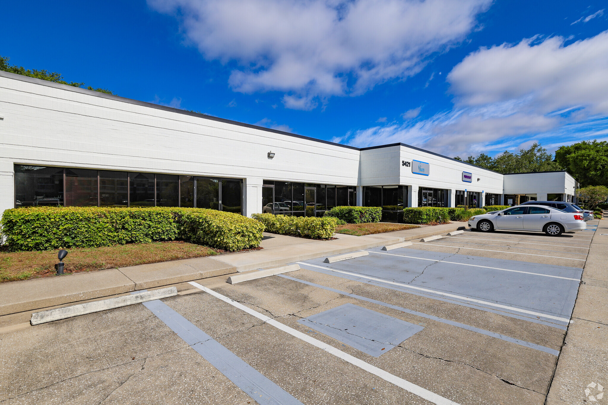 5402-5460 Beaumont Center Blvd, Tampa, FL for lease Building Photo- Image 1 of 20