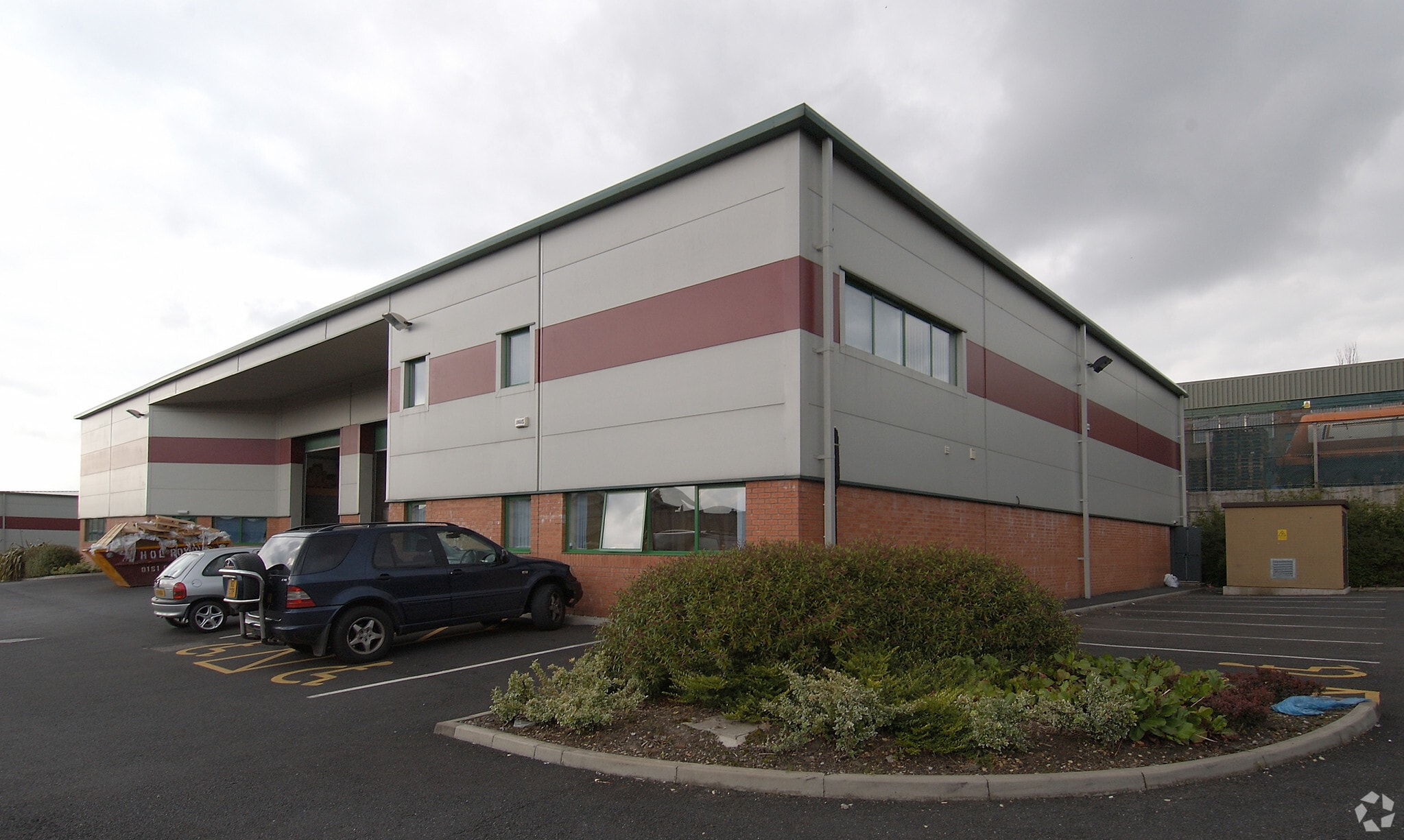 Jackson St, Oldham for lease Primary Photo- Image 1 of 11