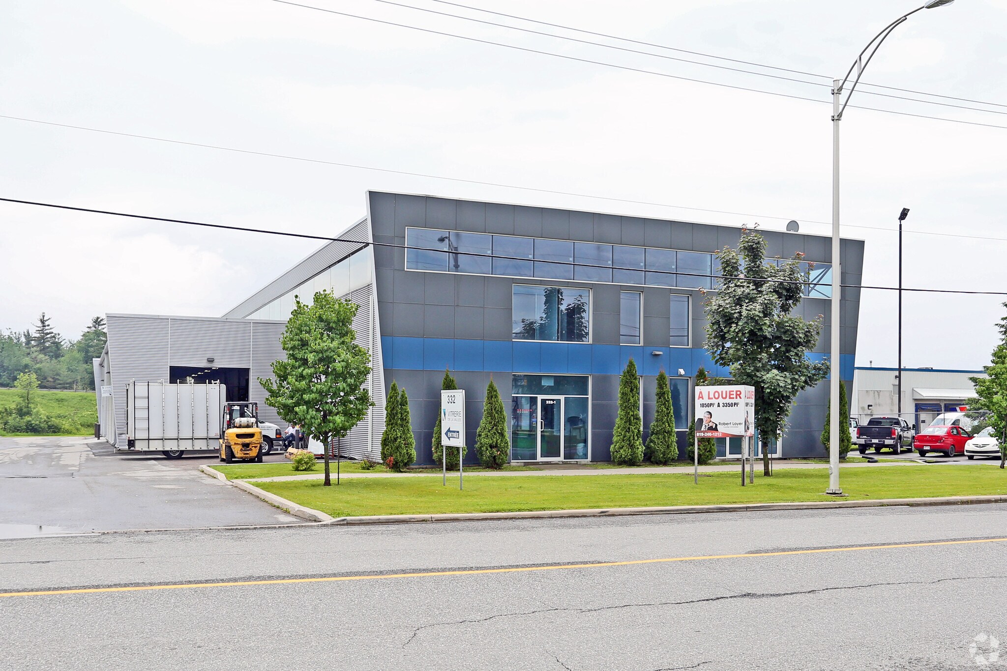 332 Ch Industriel, Gatineau, QC for sale Primary Photo- Image 1 of 1