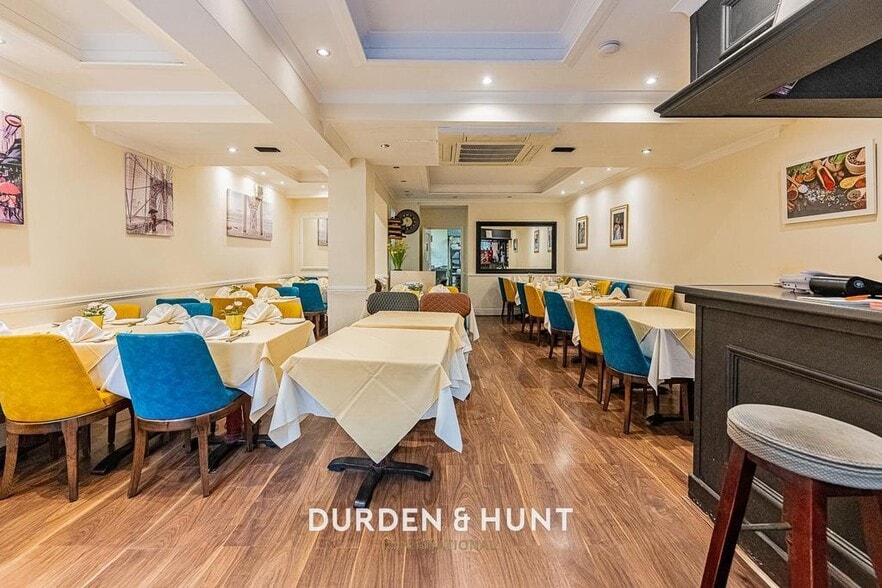 12 Nightingale Ln, Londres à louer - Photo du bâtiment - Image 3 de 11