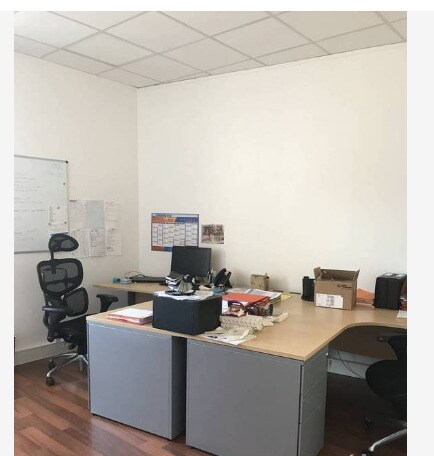 Bureau dans Saint-Ouen-sur-Seine à louer - Photo intérieure - Image 3 de 7