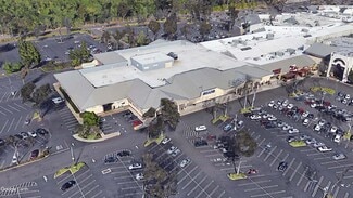 Plus de détails pour 210 E Via Rancho Pkwy, Escondido, CA - Commerce de détail à louer