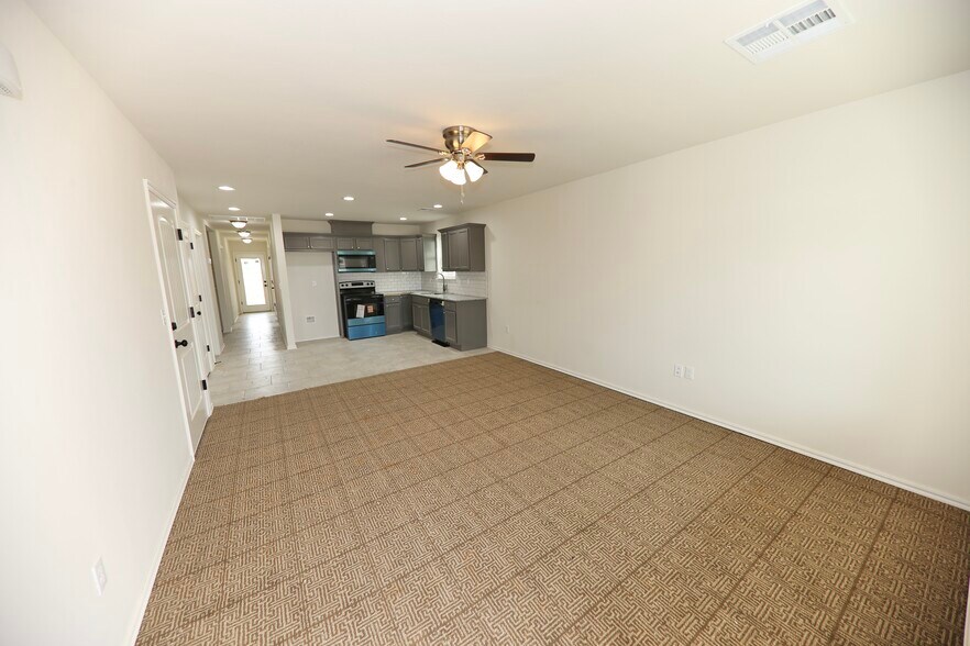 2672 Birch Lane, Seminole, OK à vendre - Photo intérieure - Image 3 de 4