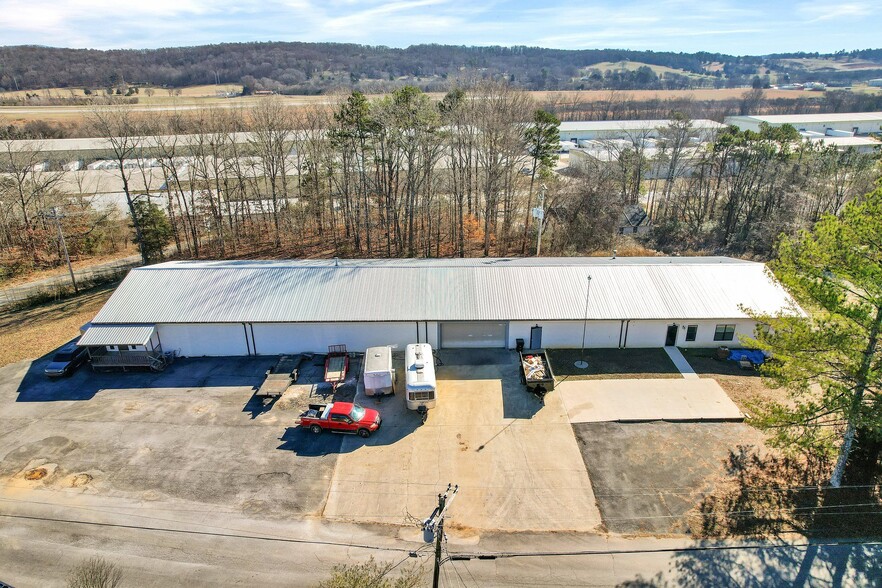 1050 Whisperwood Trl NE, Cleveland, TN for sale - Building Photo - Image 2 of 59