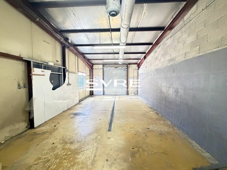 60 Boulevard De L'Europe, Vitrolles for lease - Interior Photo - Image 3 of 7