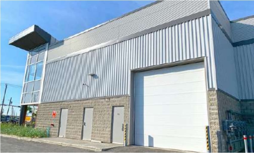 115 Ch du Tremblay, Boucherville, QC à louer - Photo du bâtiment - Image 2 de 2