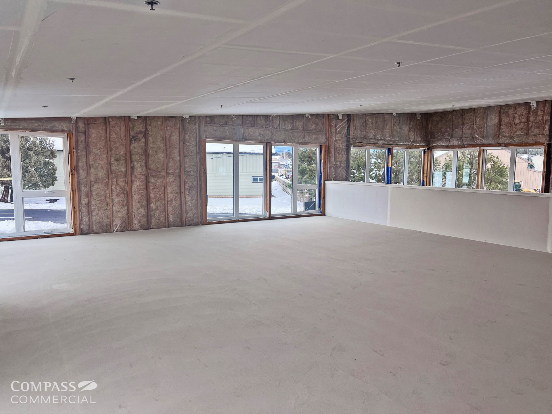 100 Lundgren Mill Dr, Sisters, OR for sale Interior Photo- Image 1 of 5