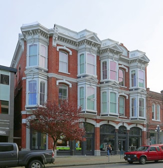 Plus de détails pour 550-554 Yates St, Victoria, BC - Commerce de détail à louer