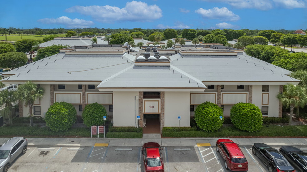 160 John F Kennedy Dr, Lake Worth, FL for lease - Primary Photo - Image 1 of 22