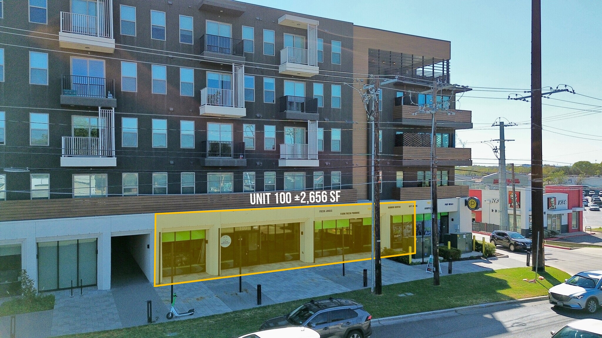 5629 N Lamar Blvd, Austin, TX à louer Photo du bâtiment- Image 1 de 11