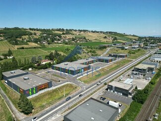 Plus de détails pour Commerce de détail à louer