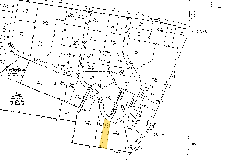 48 W Jefryn Blvd, Deer Park, NY à louer - Plan cadastral - Image 2 de 6