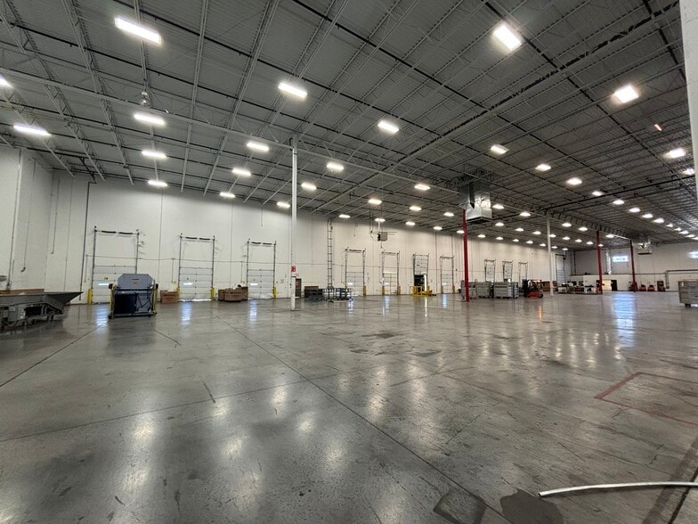 700 Burkhalter Industrial Dr, Maumelle, AR à louer - Photo intérieure - Image 3 de 3