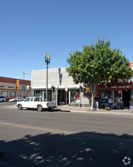 813-823 S Stanton St, El Paso, TX à vendre - Photo principale - Image 1 de 1