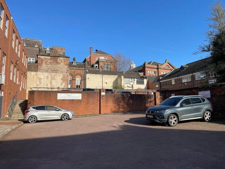 25 Albion St, Stoke On Trent à louer - Photo du bâtiment - Image 3 de 14