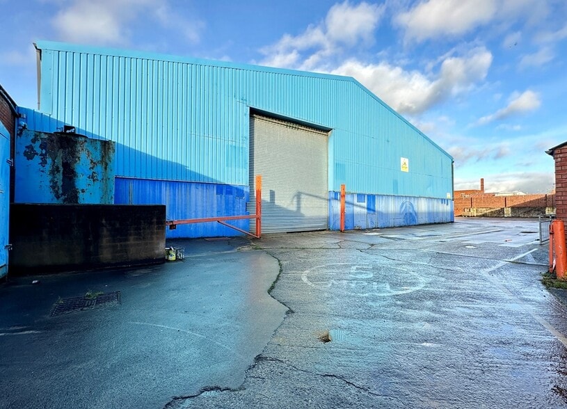 Campbell St, Preston for lease - Building Photo - Image 2 of 4