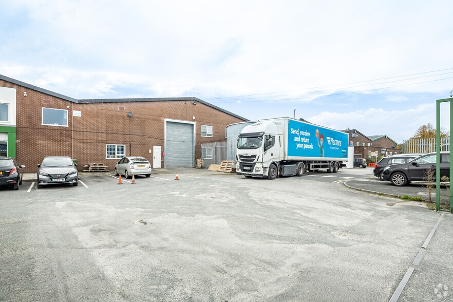 Astor Rd, Salford for lease - Building Photo - Image 1 of 1