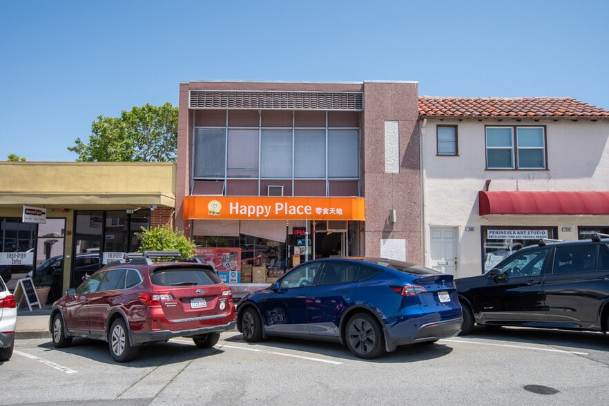 234-236 Broadway, Millbrae, CA for lease - Primary Photo - Image 1 of 11