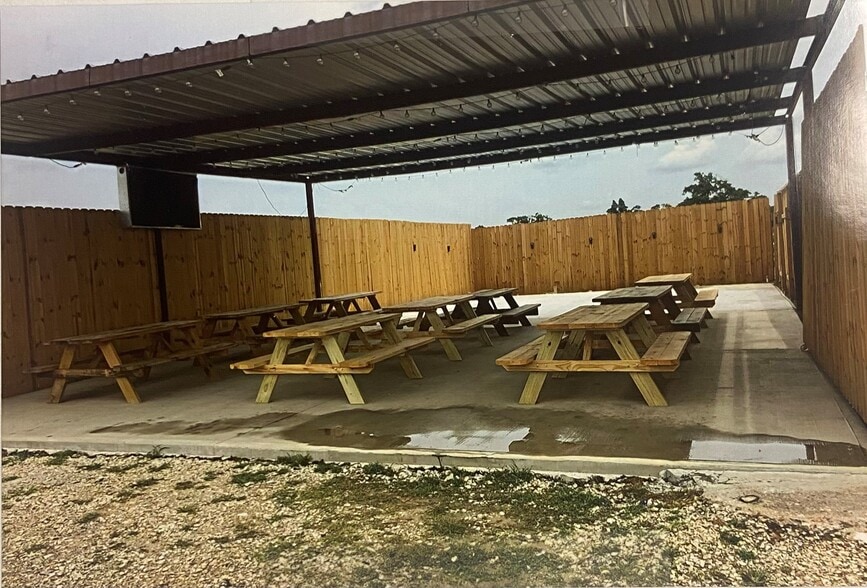 813 Autumnwood Dr, Houston, TX à vendre - Photo du bâtiment - Image 3 de 6