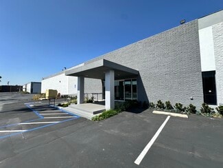 Plus de détails pour 15711-15777 S Broadway, Gardena, CA - Industriel à vendre