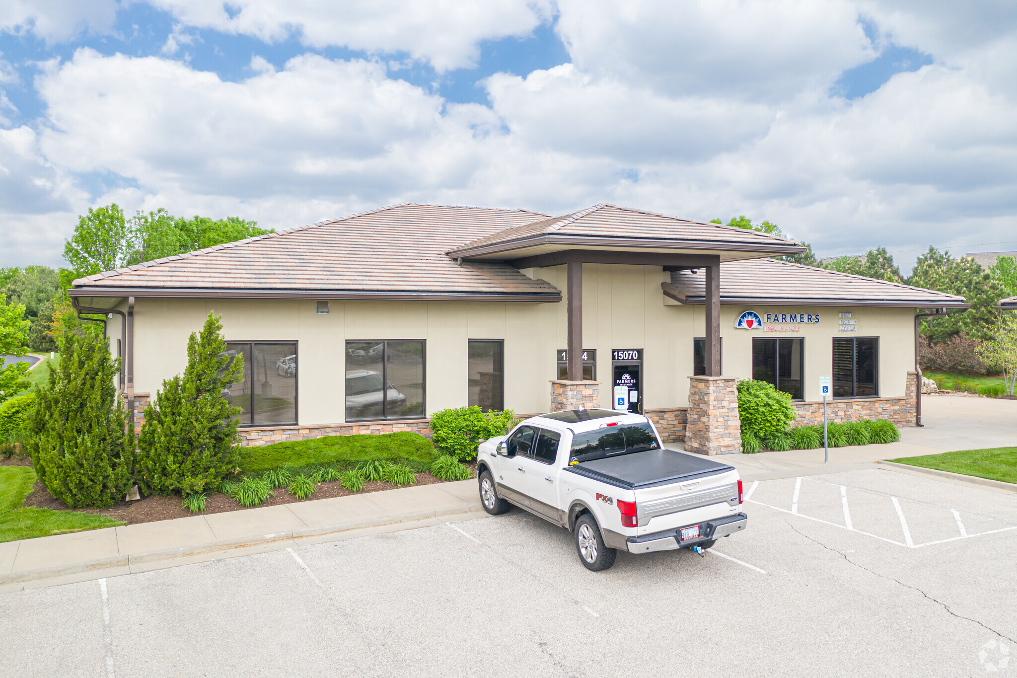 15070-15076 Antioch Rd, Overland Park, KS à vendre Photo principale- Image 1 de 1