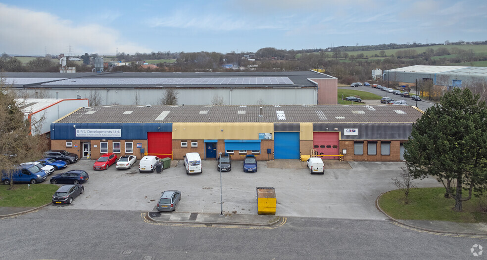 Braithwell Way, Rotherham for lease - Primary Photo - Image 1 of 11