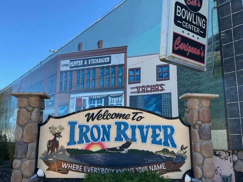 68290 S Main St, Iron River, WI à vendre - Photo du bâtiment - Image 3 de 60