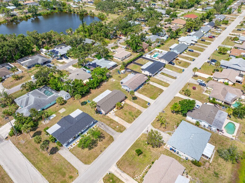 308-630 Briarwood Rd, Venice, FL à vendre - Aérien - Image 1 de 12