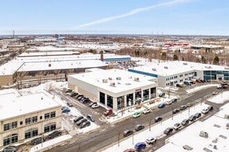 9157 Rue du Champs-d'Eau, Montréal, QC - Aerial map view