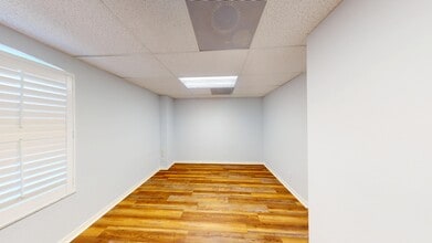 145 NW Central Park Plz, Port Saint Lucie, FL for lease Interior Photo- Image 2 of 6