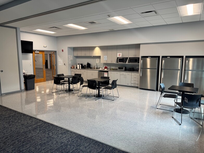 715 Congaree Rd, Greenville, SC for sale - Building Photo - Image 2 of 13