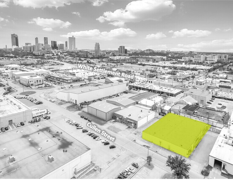 2711-2725 Cullen St, Fort Worth, TX à louer - Photo du bâtiment - Image 2 de 16