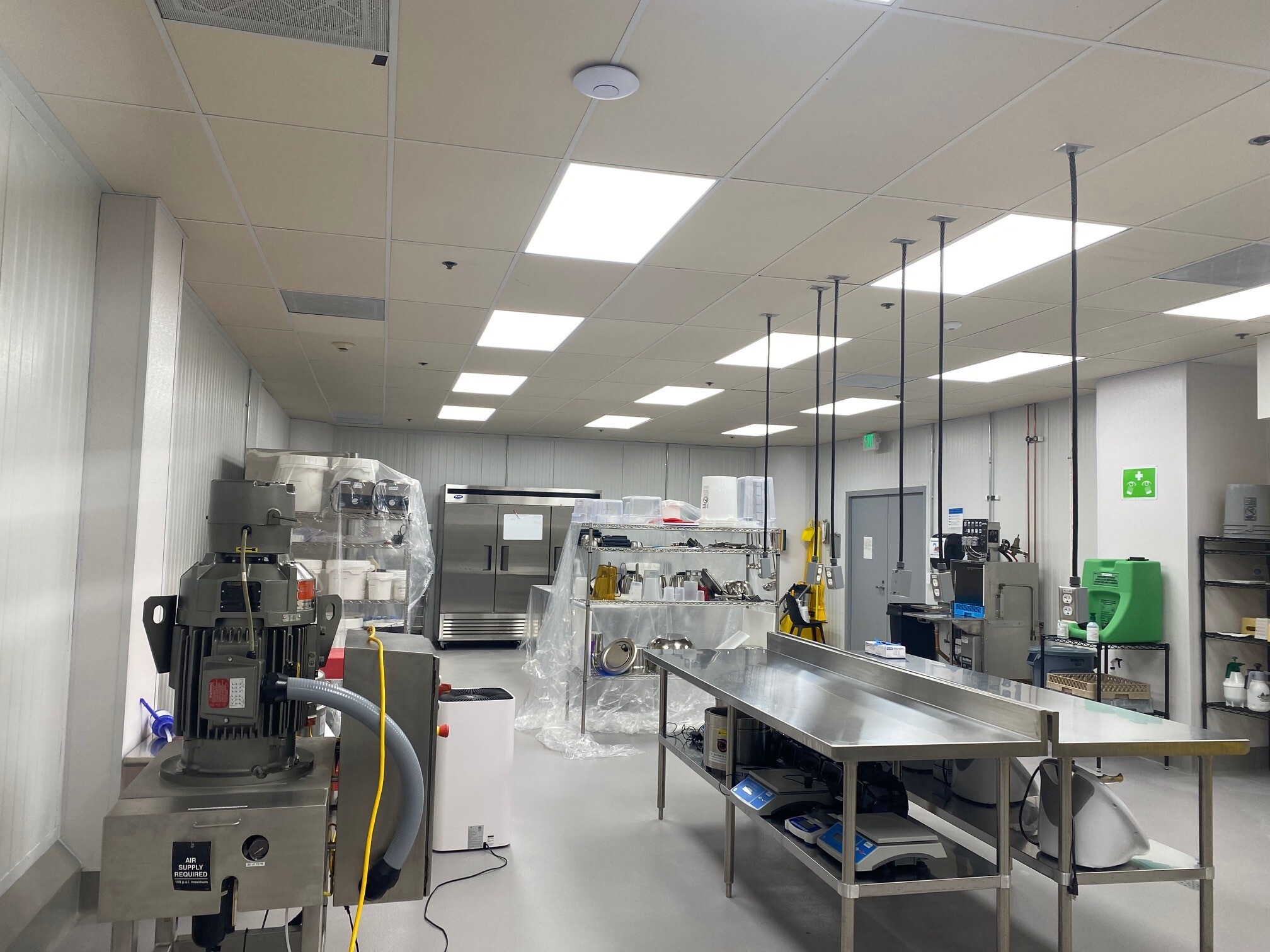 1435 N McDowell Blvd, Petaluma, CA à louer Photo intérieure- Image 1 de 5