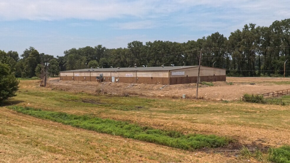 5800 Midland Blvd, Fort Smith, AR for lease - Building Photo - Image 2 of 19