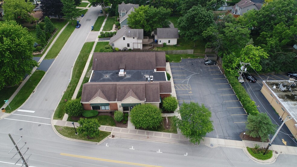 301 W Railroad Ave, Bartlett, IL for sale - Building Photo - Image 1 of 29