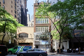 Plus de détails pour 9 E 53rd St, New York, NY - Bureau à louer