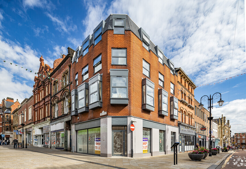 1 High St, Wrexham for sale - Primary Photo - Image 1 of 1