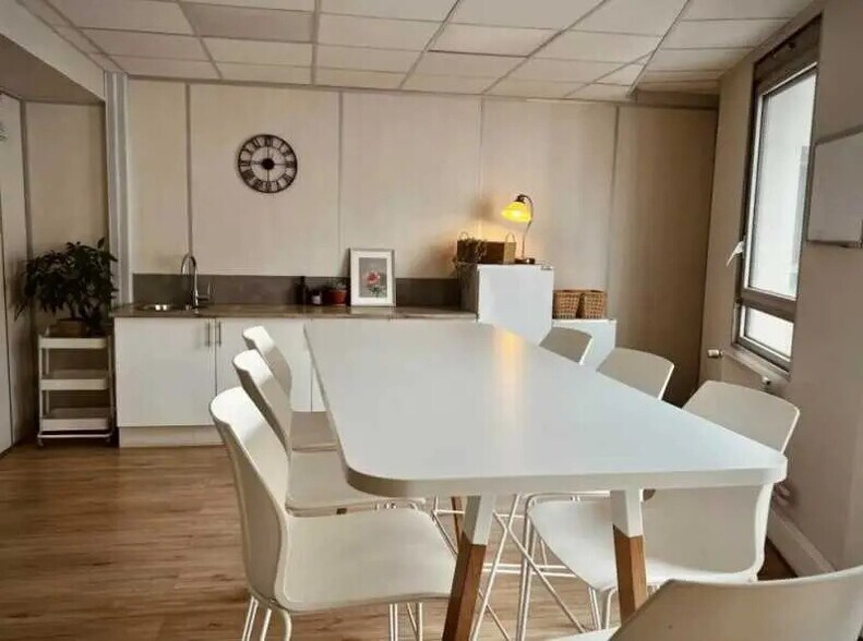 107-111 Rue Du Château Des Rentiers, Paris for lease - Building Photo - Image 3 of 5