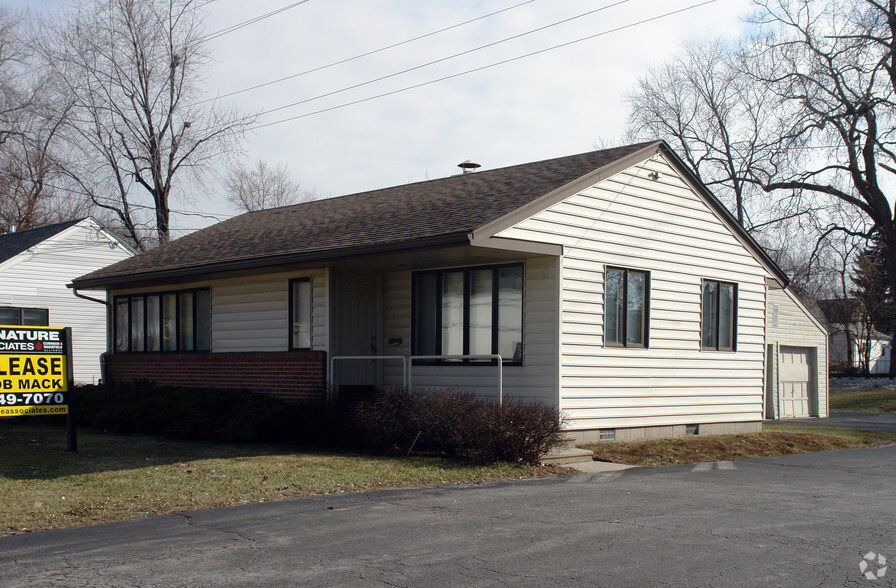 3000 Douglas Rd, Toledo, OH for sale - Primary Photo - Image 1 of 5