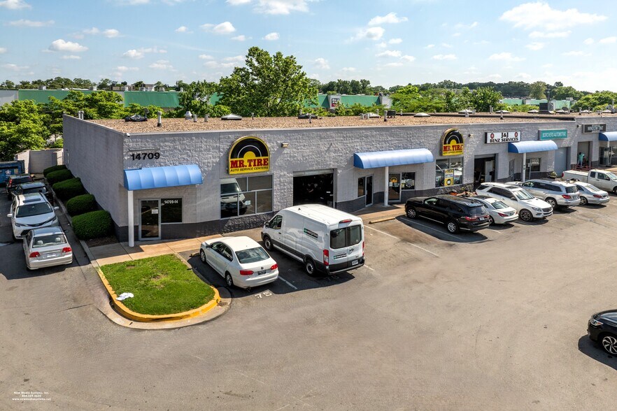 14711-14713 Baltimore Ave, Laurel, MD à louer - Photo du bâtiment - Image 3 de 25