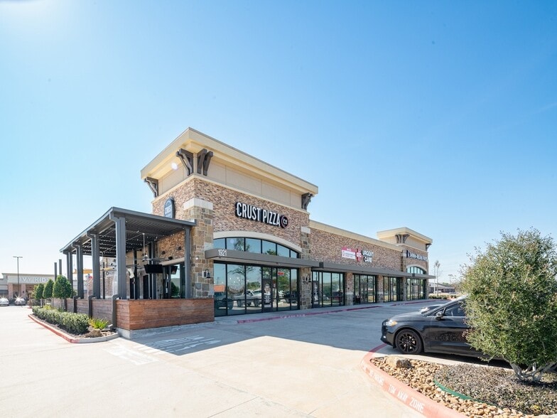 1940 W League City Pky, League City, TX for lease - Building Photo - Image 3 of 15