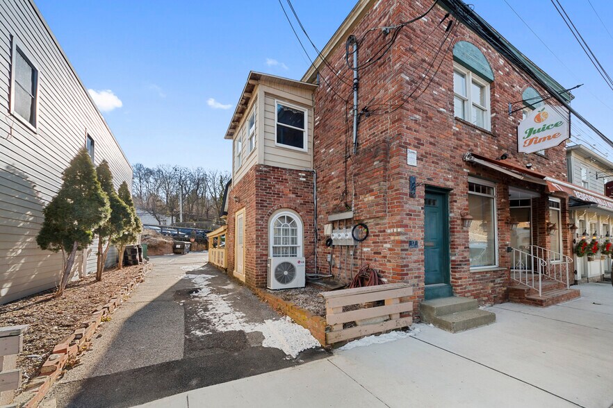 17-19 Adams St, Bedford Hills, NY à vendre - Photo du bâtiment - Image 3 de 25