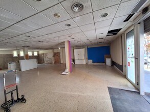 Commerce de détail dans Igualada, Barcelona à louer Photo intérieure- Image 1 de 3