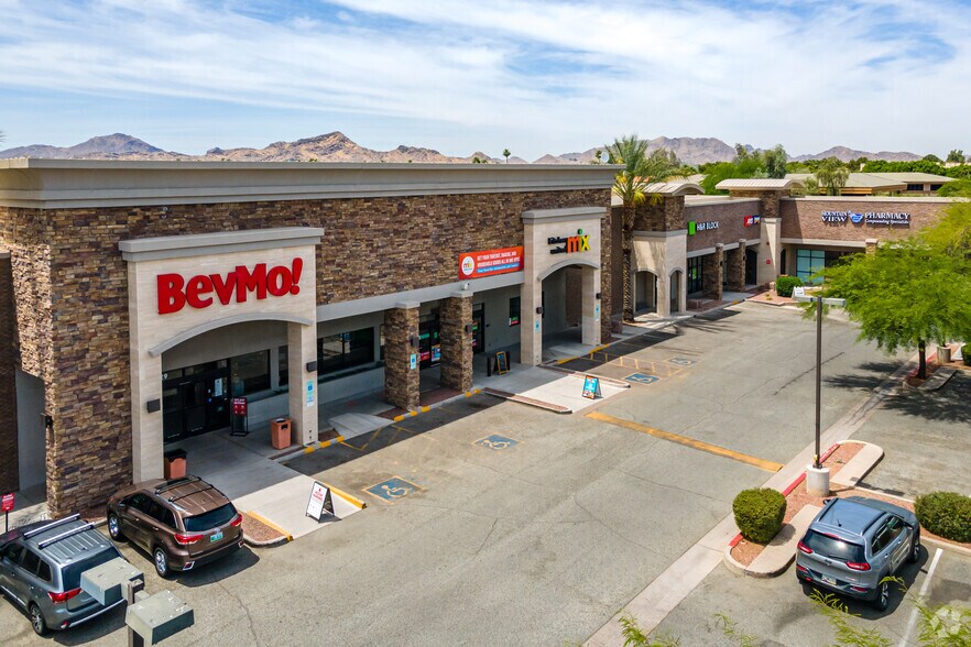 7119-7129 E Shea Blvd, Scottsdale, AZ à louer - Photo du bâtiment - Image 3 de 11
