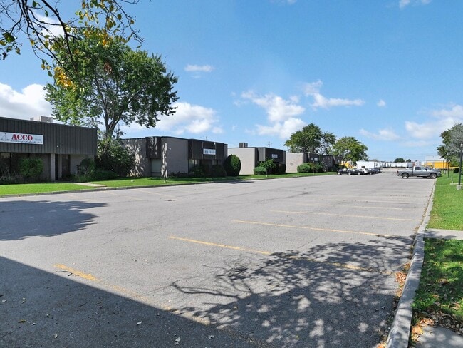 More details for 1291 Matheson Blvd E, Mississauga, ON - Industrial for Sale
